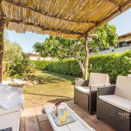 Vakantiehuis Deppy Porto Columbu - Perd'E Sali